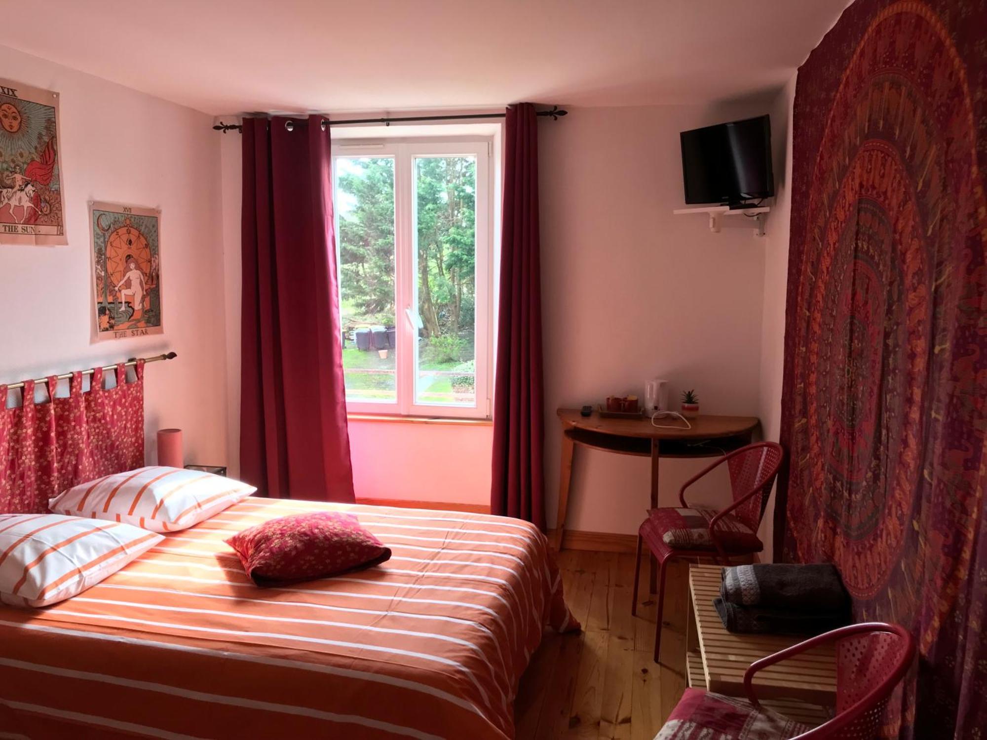 La Longre Hotell Cerisy-la-Foret Exteriör bild