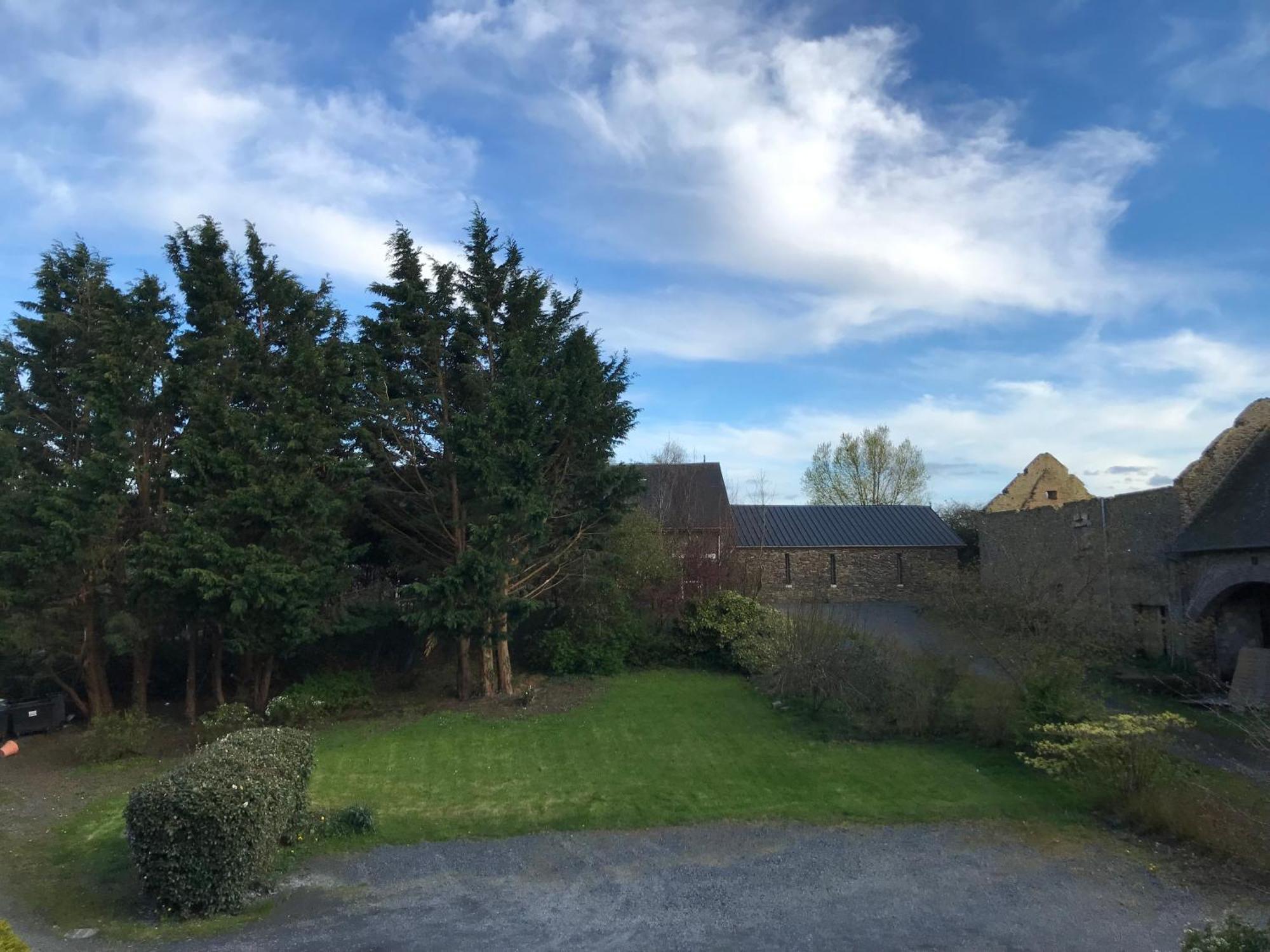 La Longre Hotell Cerisy-la-Foret Exteriör bild